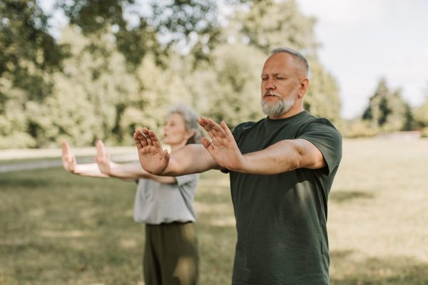 What Are the Long-Term Health Benefits of Practicing Tai Chi for Seniors?