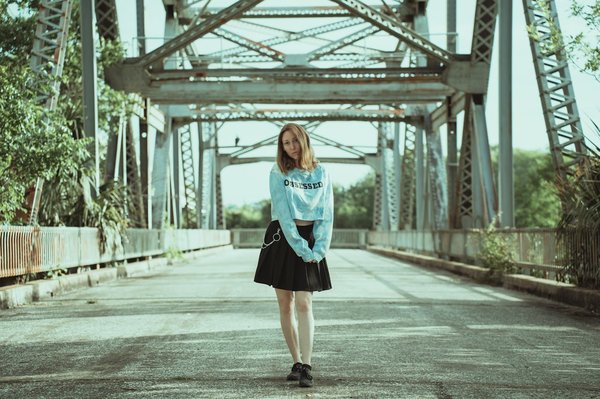 How Can You Style a Bodycon Midi Skirt for a High-End Fashion Industry Meeting?