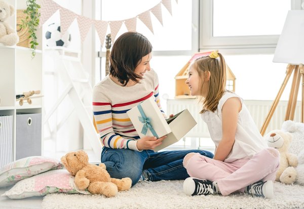 Sip and discover: the charm of mystery box wine